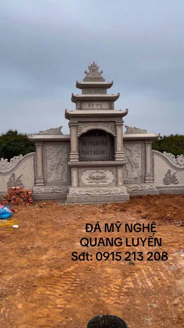 Khuôn viên lăng mộ đá granit nhà bác Cải tại Hải Dương