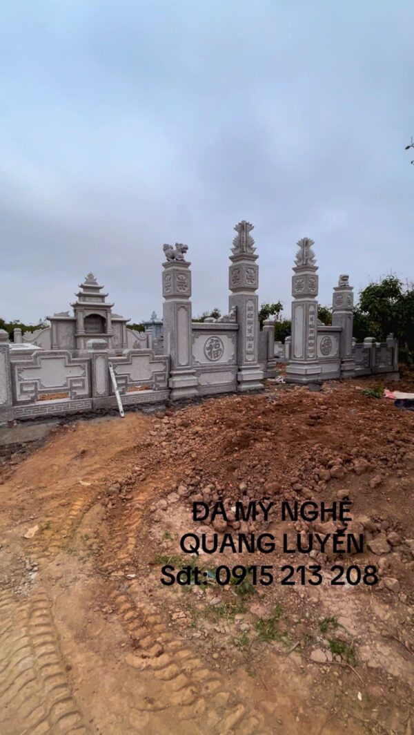 Khuôn viên lăng mộ đá granit nhà bác Cải tại Hải Dương