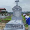 Mộ công giáo