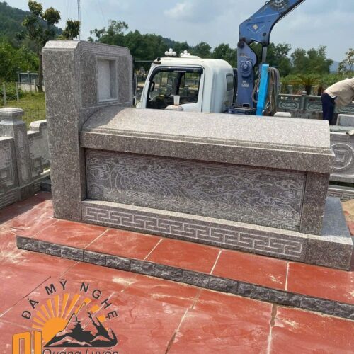 Mộ đá granit